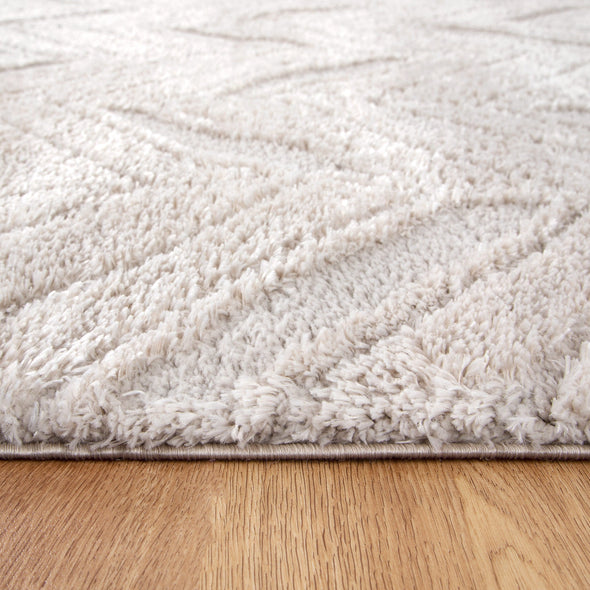 Tender Chevron Shag in Beige Rug