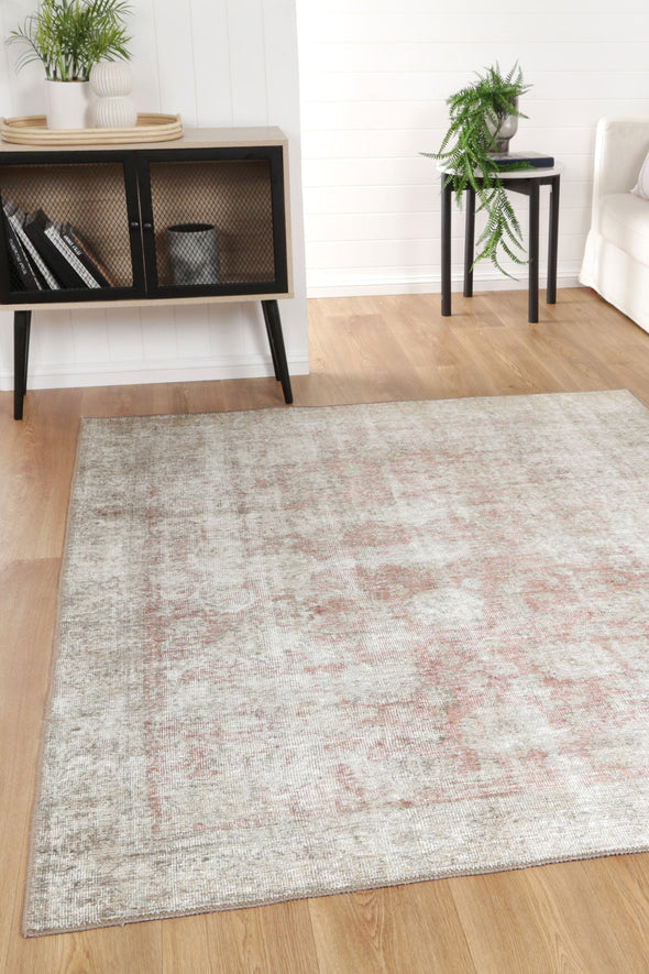 Sparta Blush Machine Washable Rug