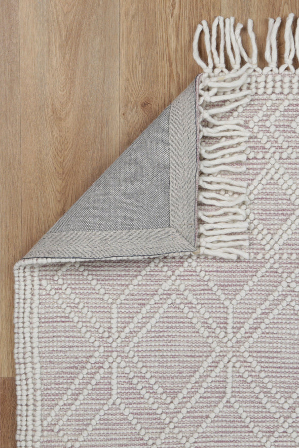 Perla Ava in Blush Rug