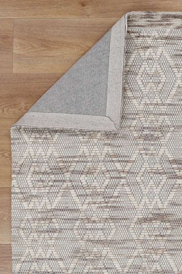 Pani Diamond Beige Wool Rug