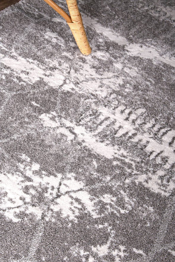 Yuzil Hadrian Abstract Grey Rug