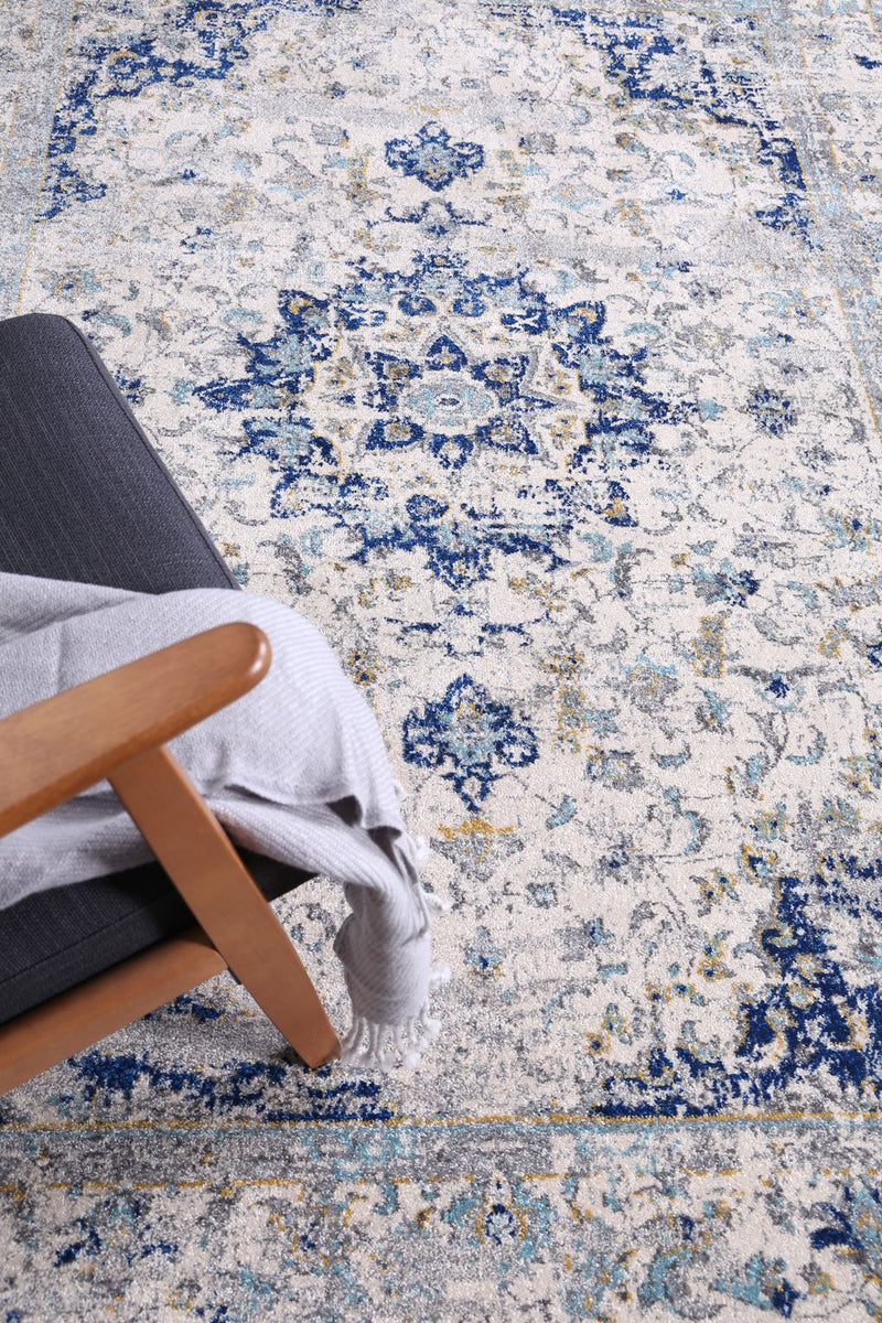 Provance Anjou Transitional Ivory & Blue Rug – RugsDirect