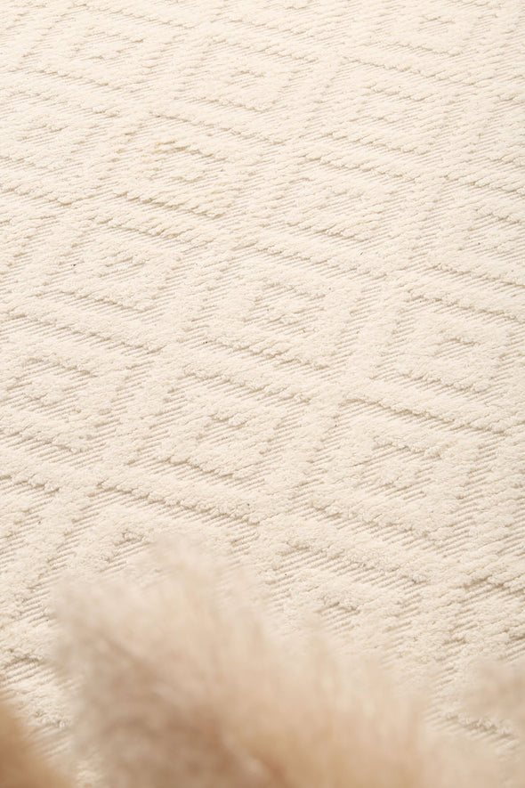 Kochi Ashley Geometric Cream Wool Rug