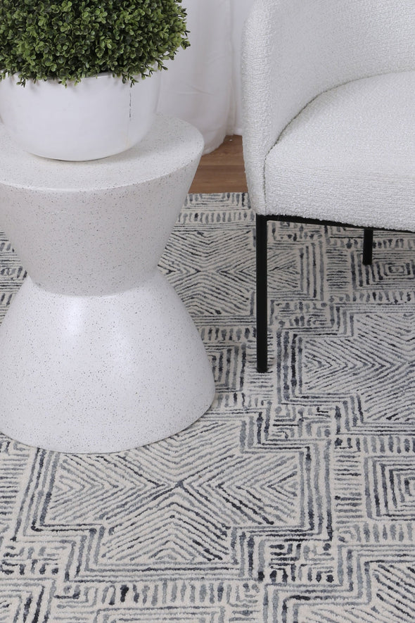 Sophia Geometric Ash Wool Rug